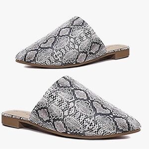 Charles Albert Black and White Snakeskin Mules